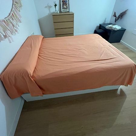 Habitacion Privada En Bello Apartamento Compartido Barcellona Esterno foto